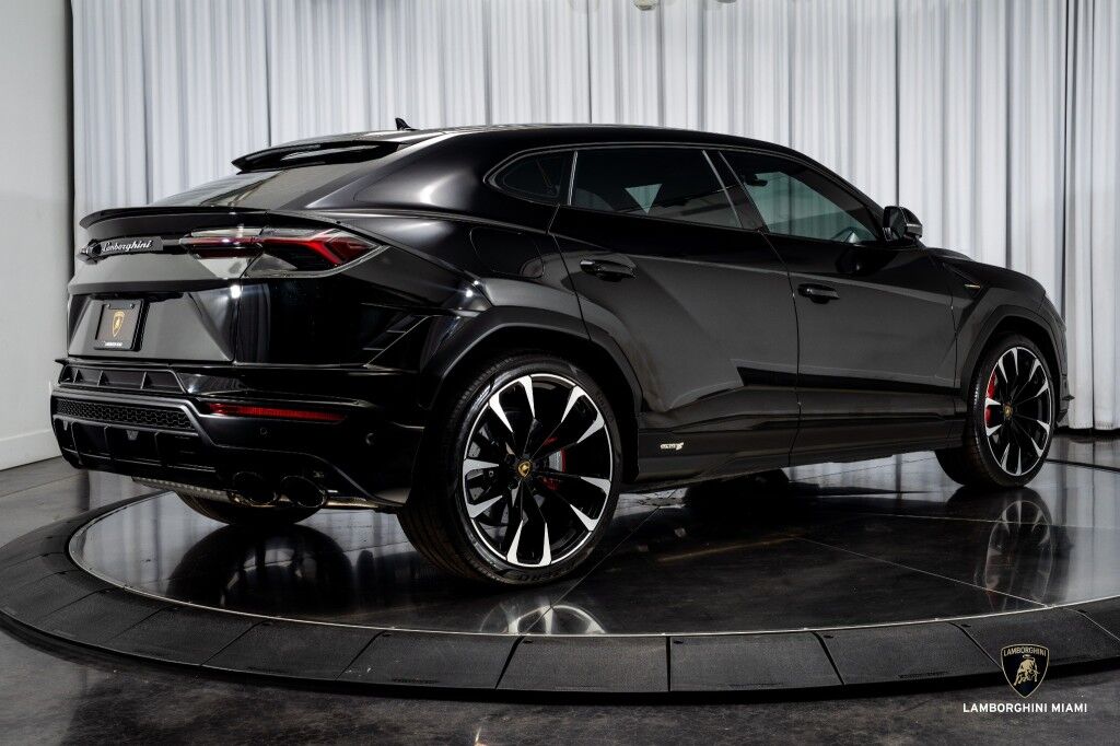2024 Lamborghini Urus S North Miami Beach FL