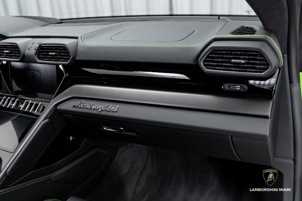 2024 Lamborghini Urus S North Miami Beach FL