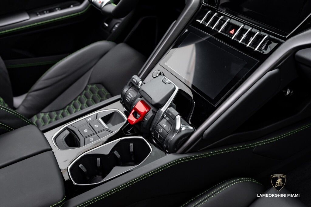 2024 Lamborghini Urus S North Miami Beach FL