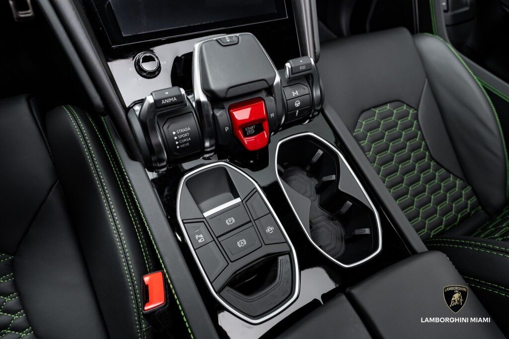 2024 Lamborghini Urus S North Miami Beach FL