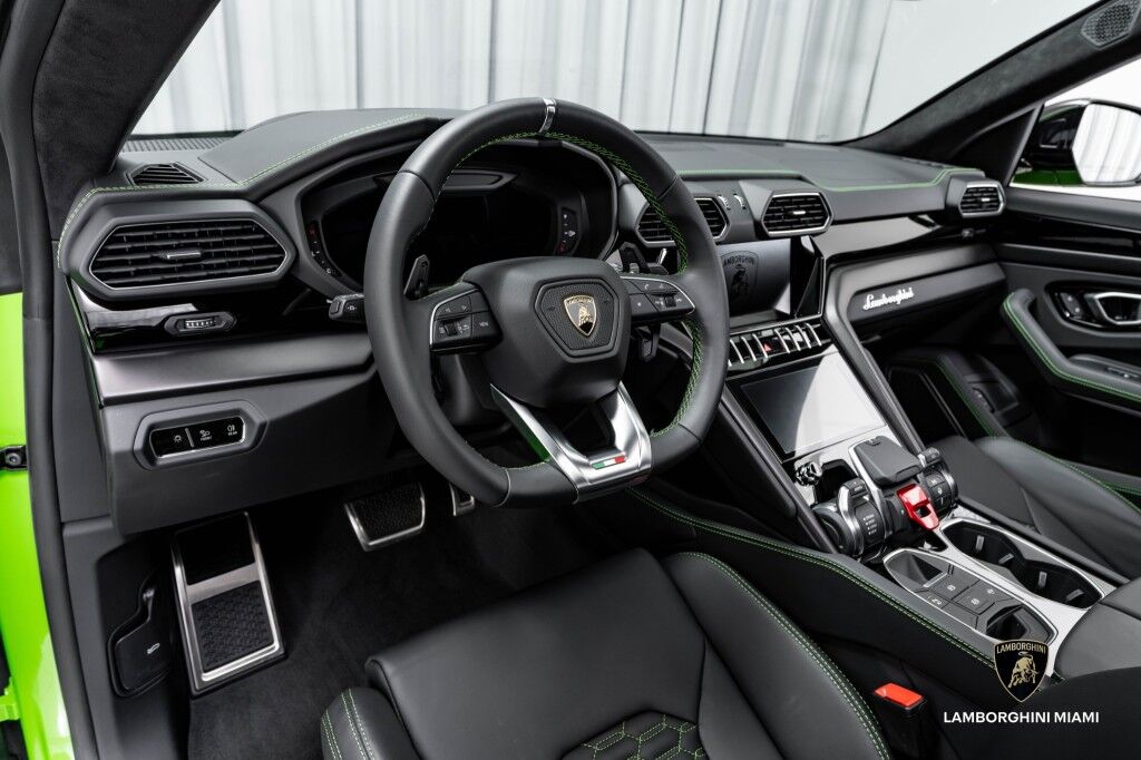 2024 Lamborghini Urus S North Miami Beach FL