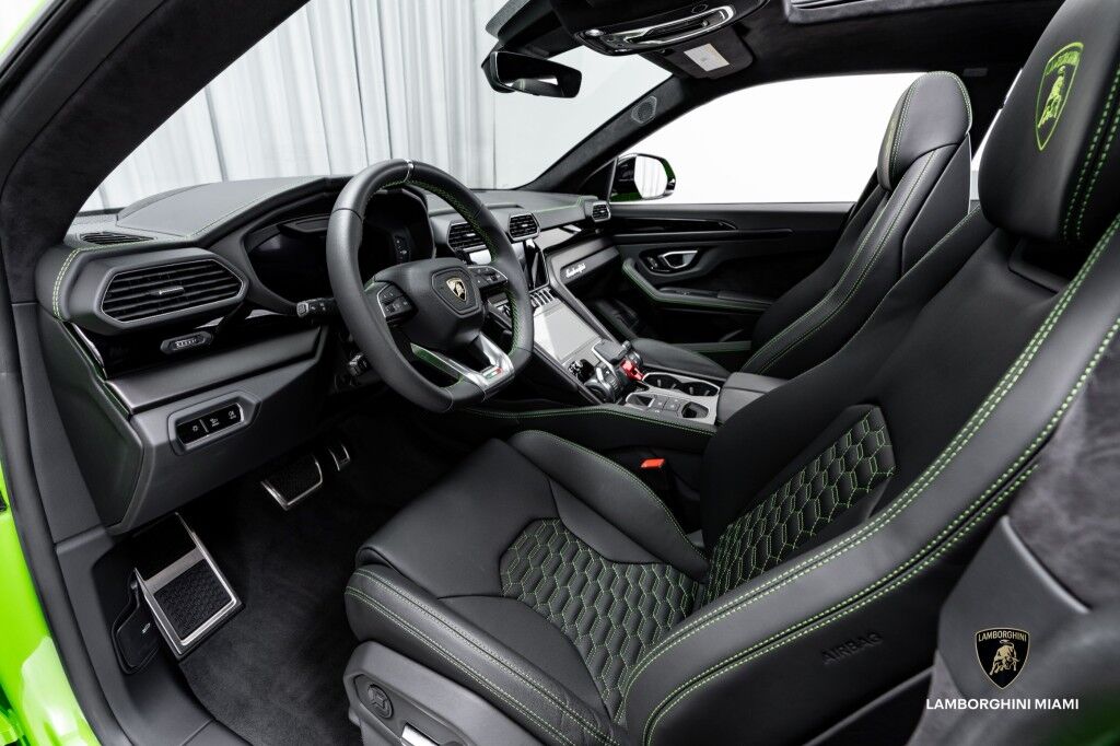 2024 Lamborghini Urus S North Miami Beach FL
