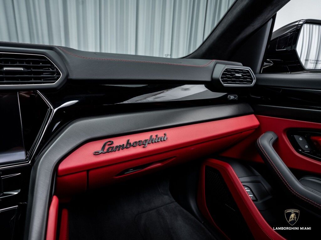 2024 Lamborghini Urus S North Miami Beach FL