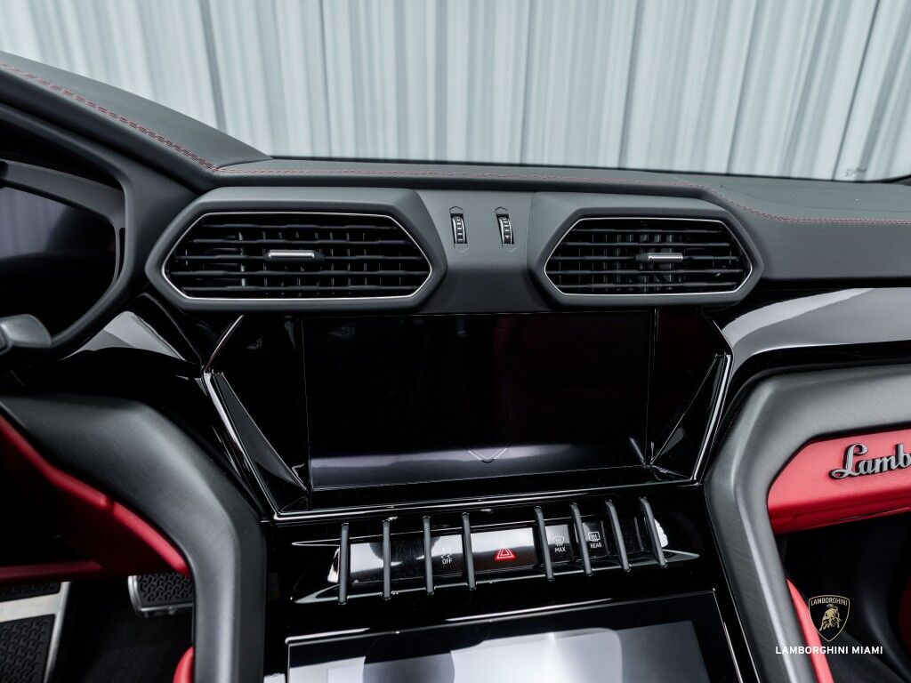 2024 Lamborghini Urus S North Miami Beach FL