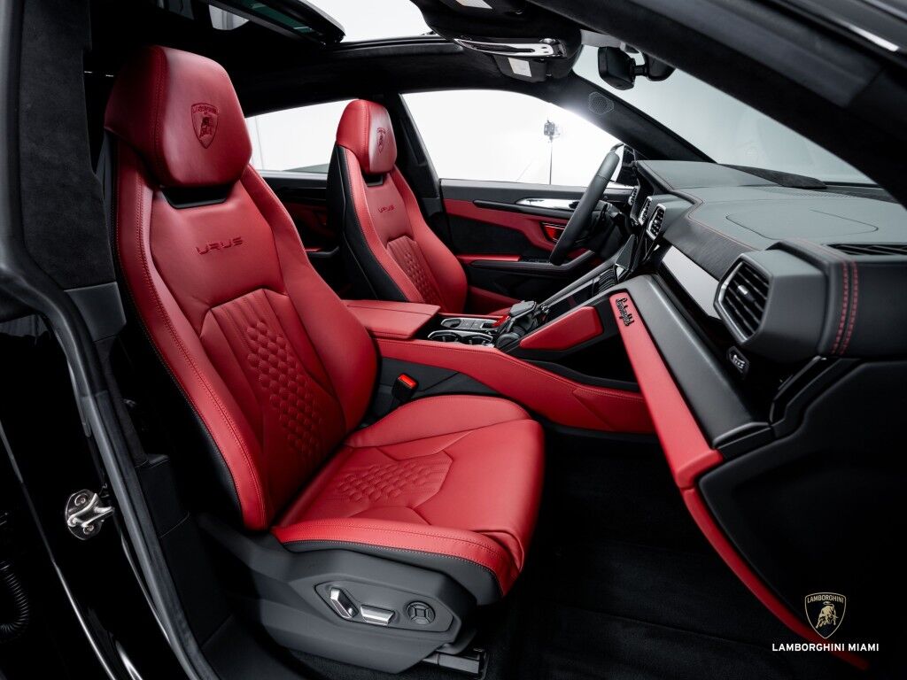 2024 Lamborghini Urus S North Miami Beach FL