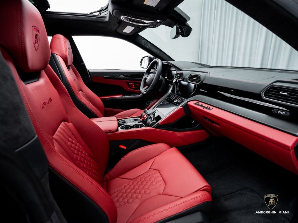 2024 Lamborghini Urus S North Miami Beach FL