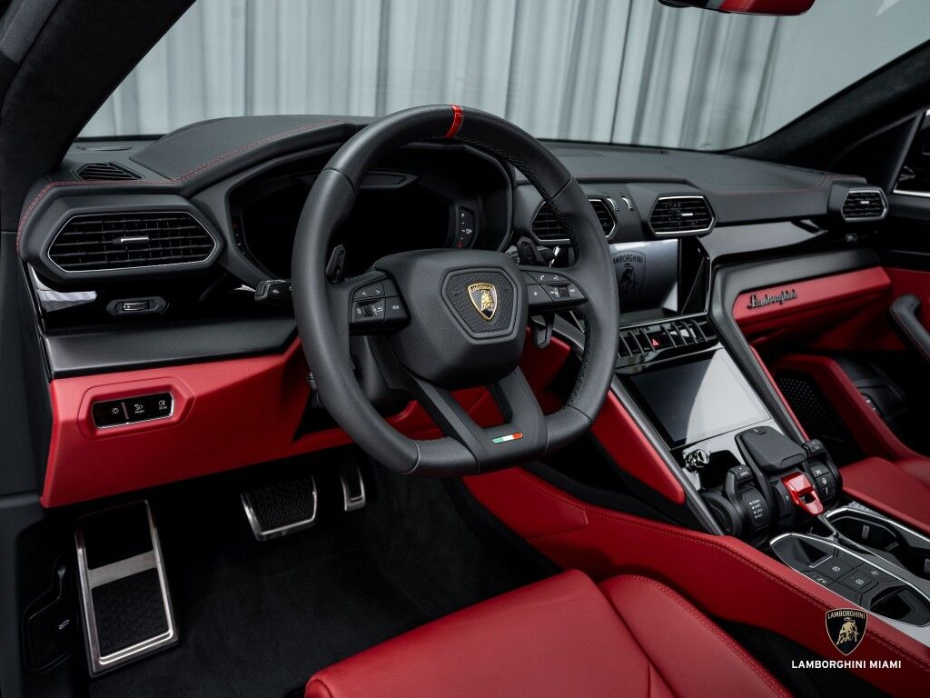 2024 Lamborghini Urus S North Miami Beach FL