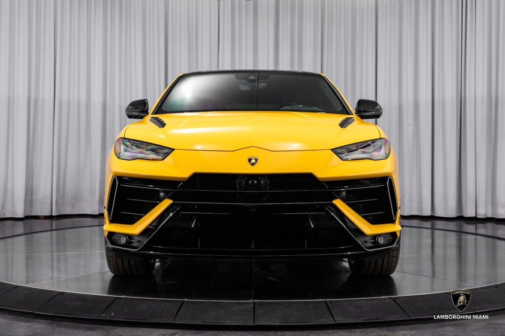 2024 Lamborghini Urus S North Miami Beach FL