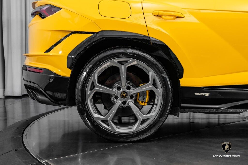 2024 Lamborghini Urus S North Miami Beach FL