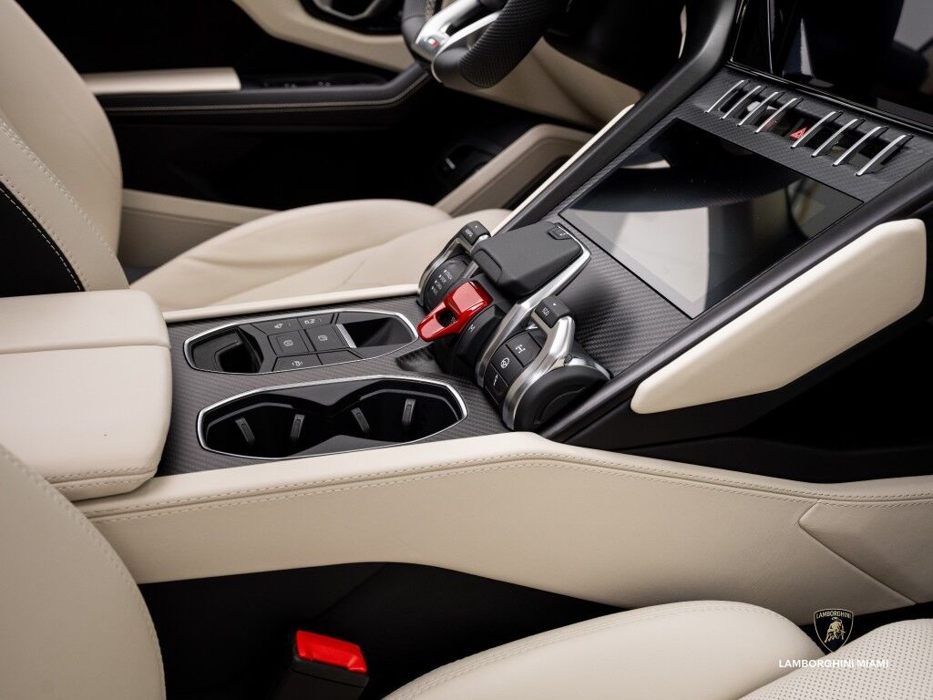 2024 Lamborghini Urus S North Miami Beach FL