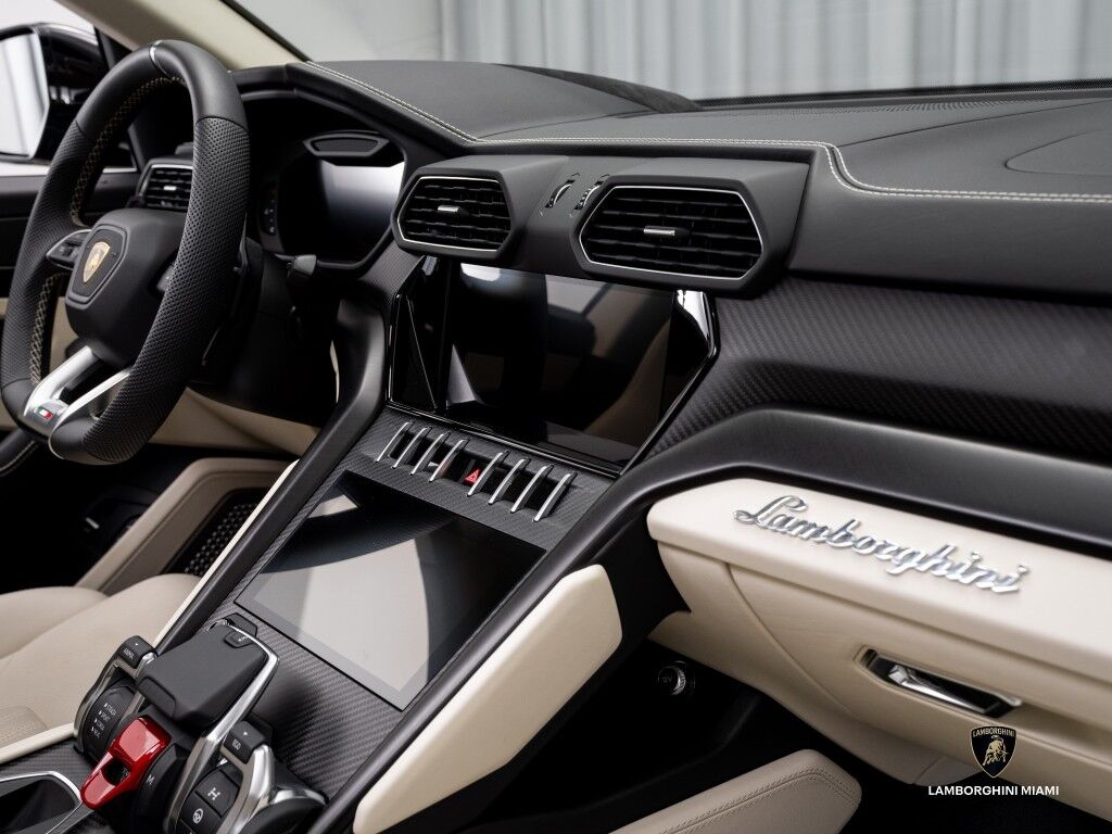 2024 Lamborghini Urus S North Miami Beach FL