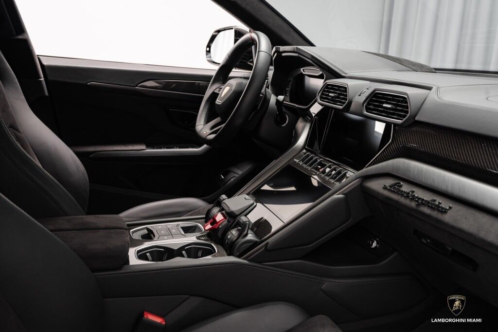 2024 Lamborghini Urus S North Miami Beach FL