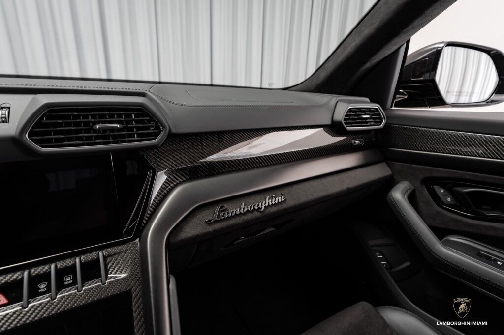 2024 Lamborghini Urus S North Miami Beach FL