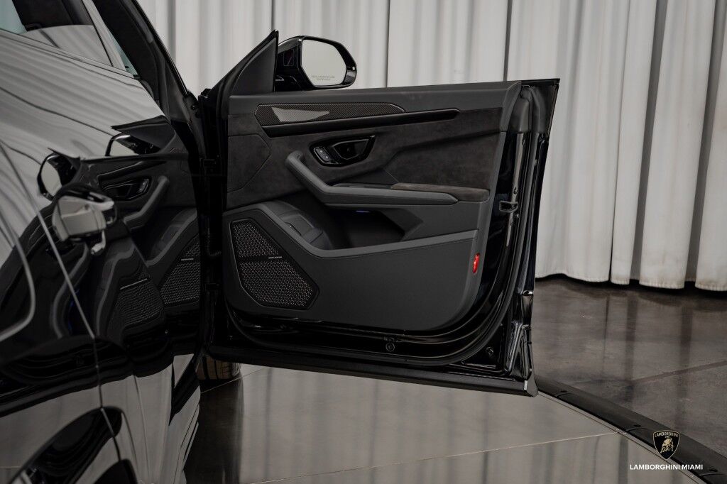 2024 Lamborghini Urus S North Miami Beach FL