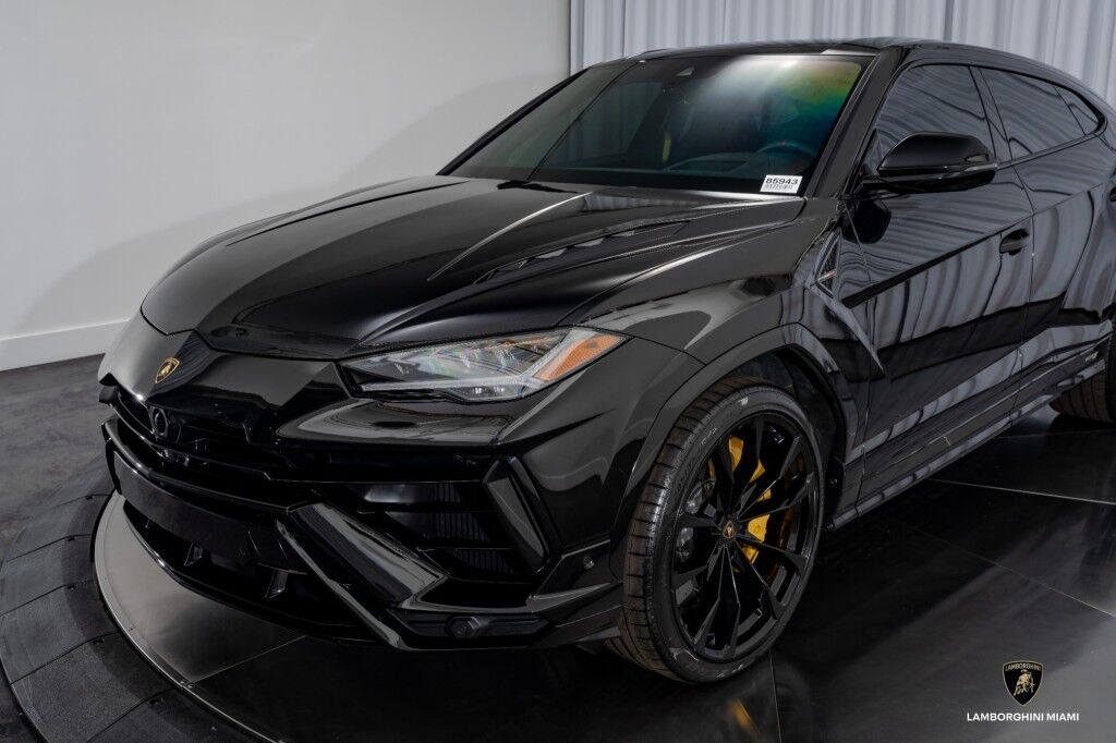 2024 Lamborghini Urus S North Miami Beach FL