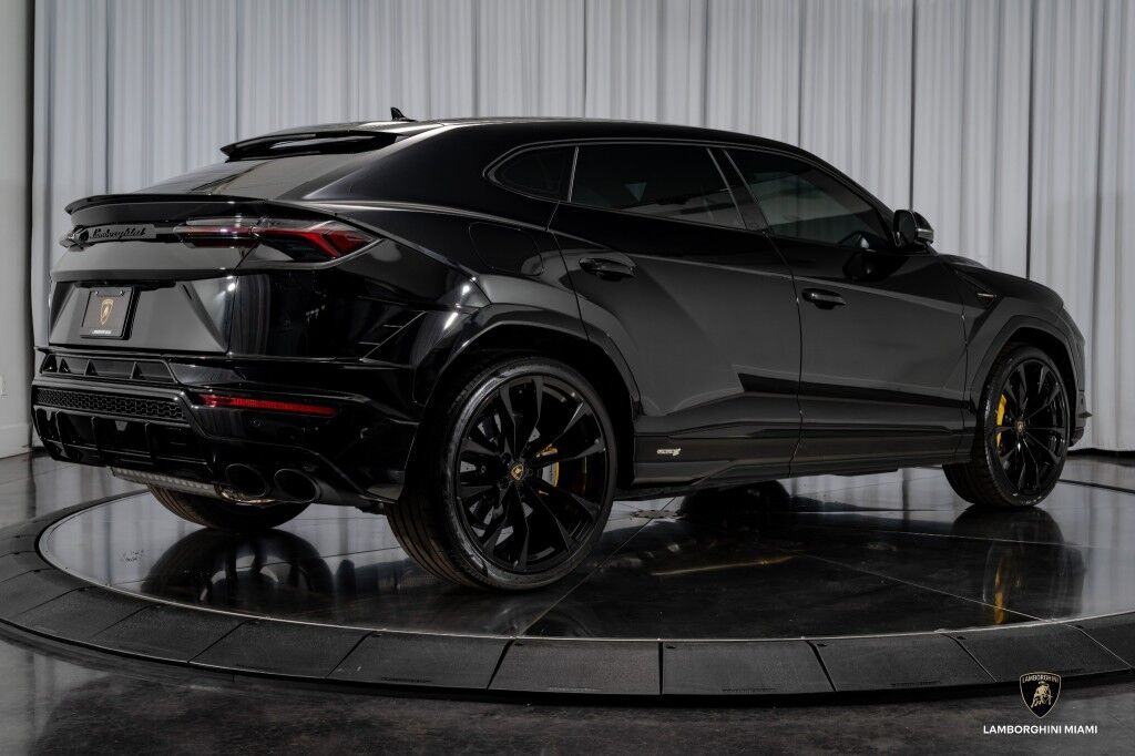 2024 Lamborghini Urus S North Miami Beach FL