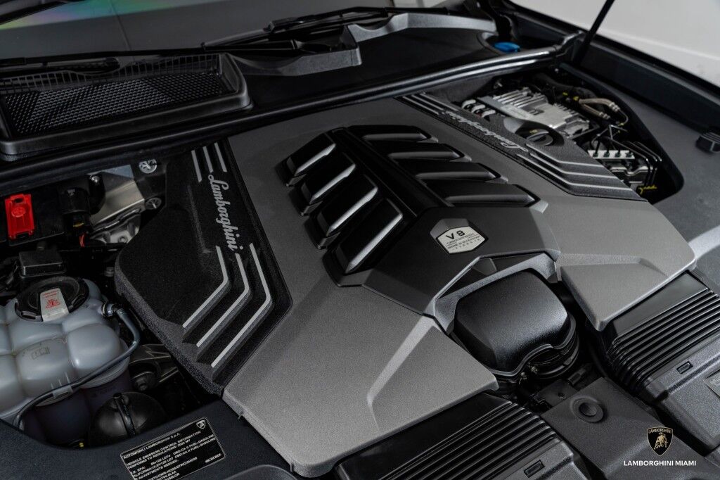 2024 Lamborghini Urus S North Miami Beach FL