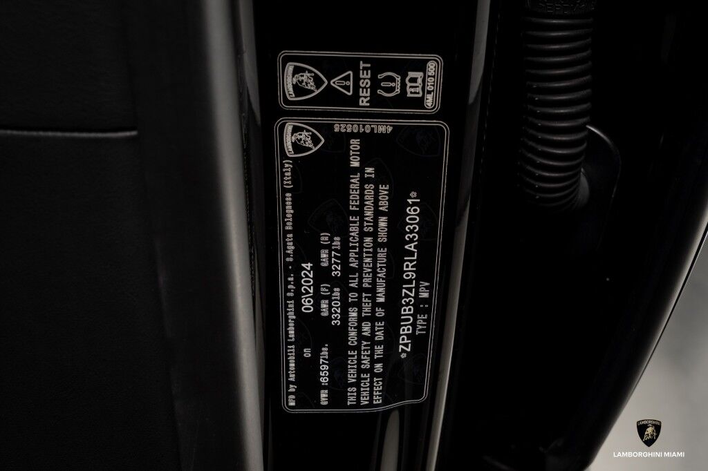 2024 Lamborghini Urus S North Miami Beach FL