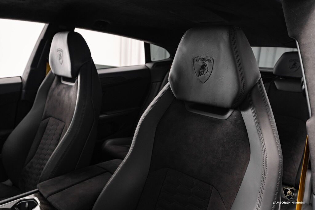 2024 Lamborghini Urus S North Miami Beach FL