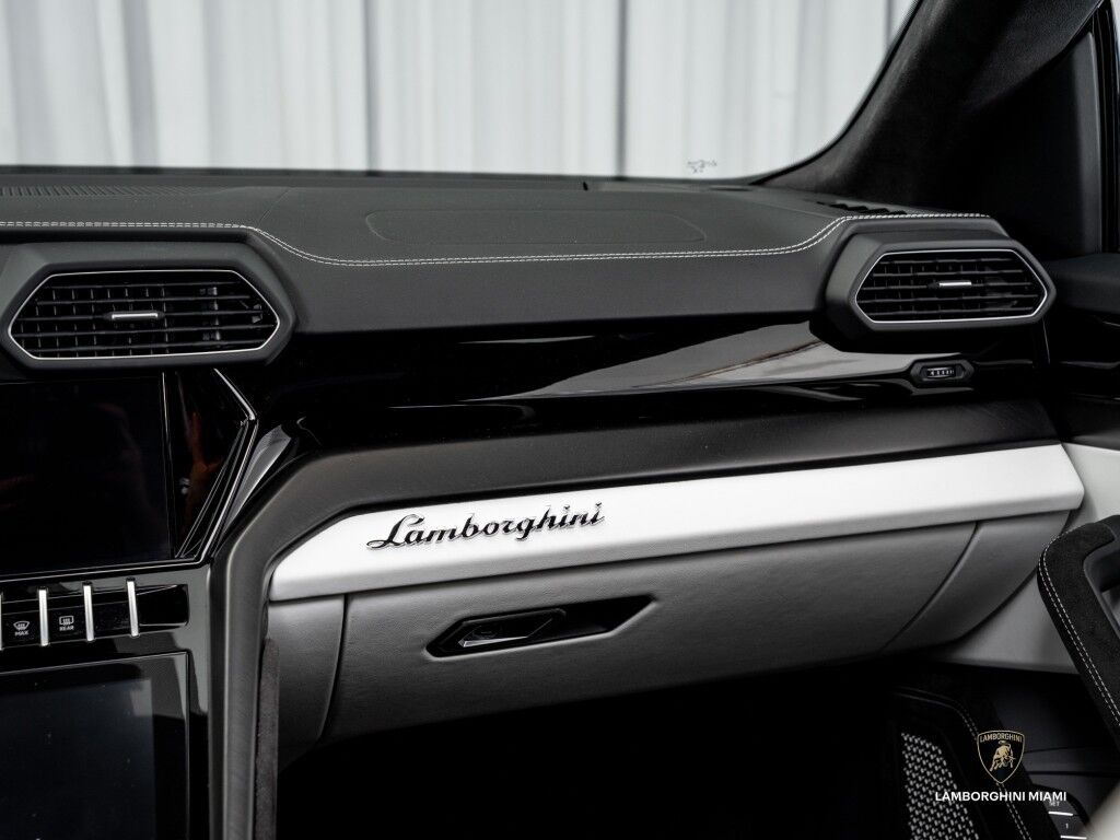 2024 Lamborghini Urus S North Miami Beach FL
