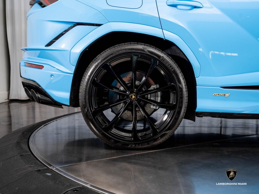 2024 Lamborghini Urus S North Miami Beach FL