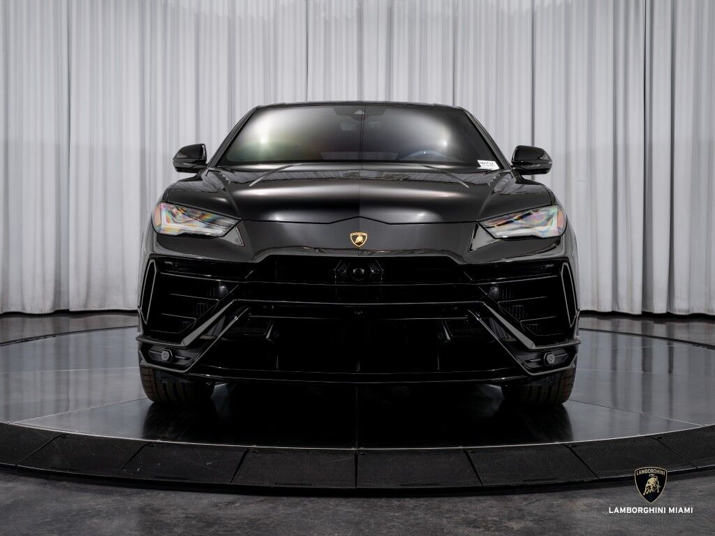 2024 Lamborghini Urus S