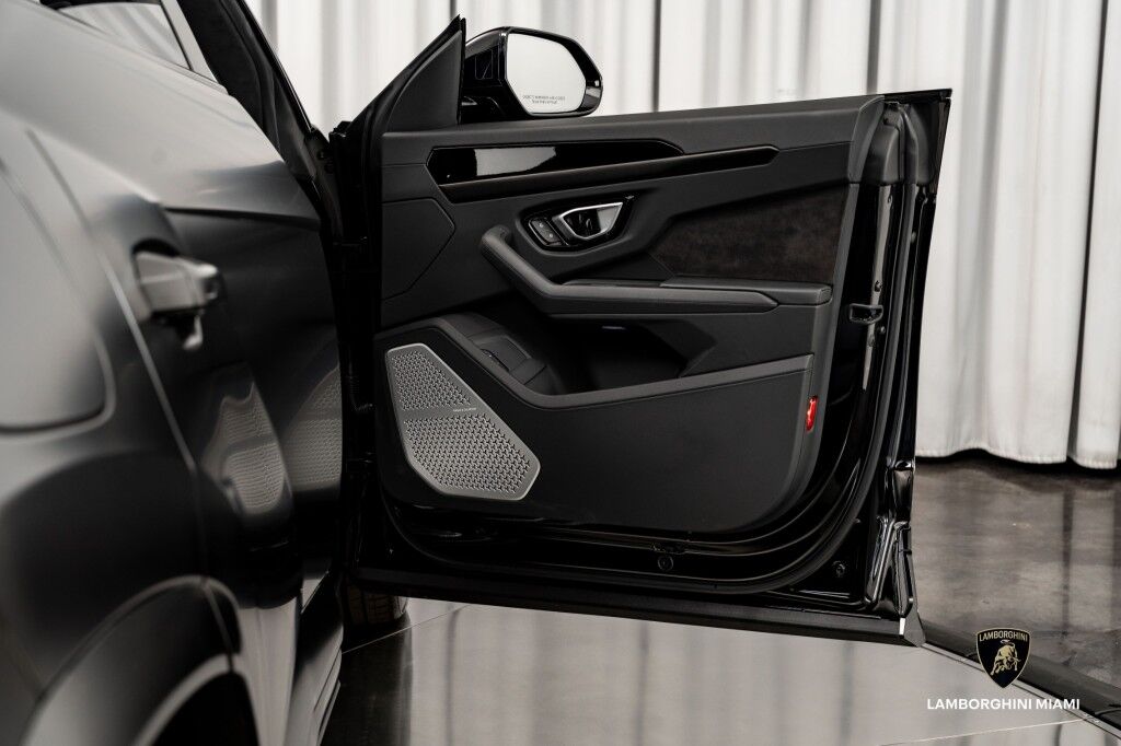 2024 Lamborghini Urus S North Miami Beach FL