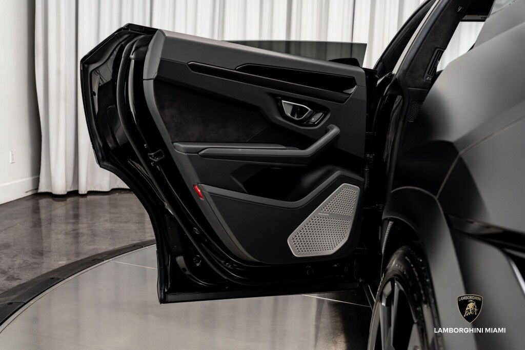 2024 Lamborghini Urus S North Miami Beach FL