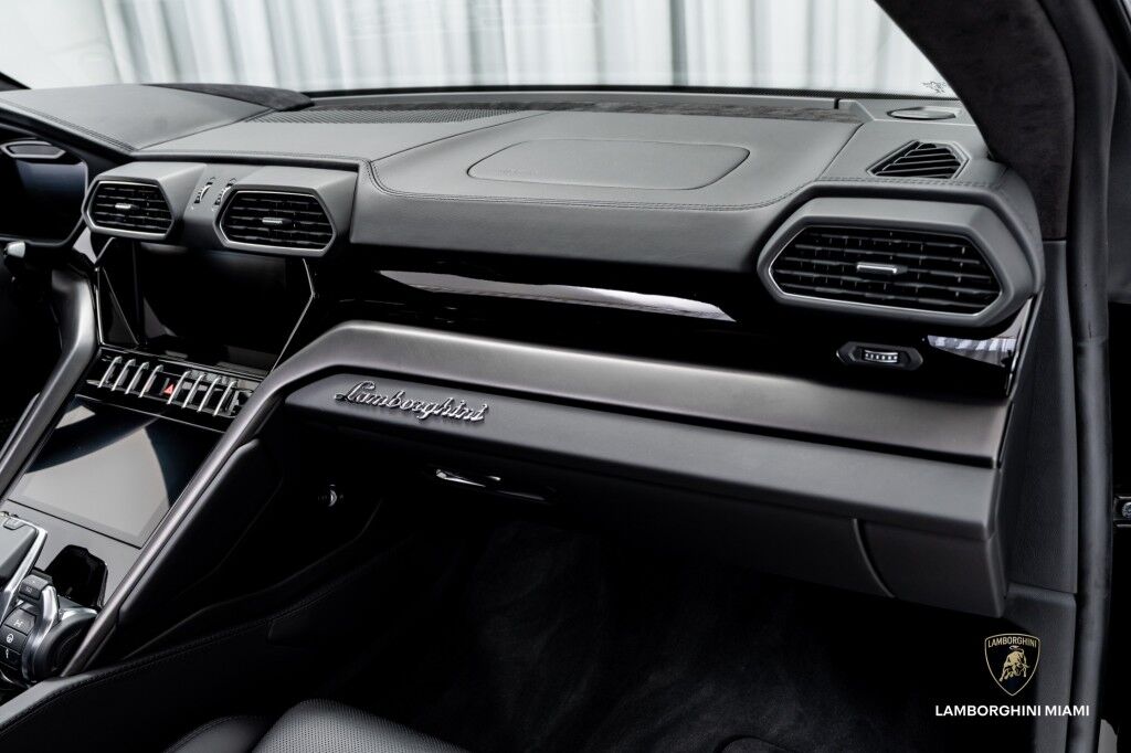 2024 Lamborghini Urus S North Miami Beach FL