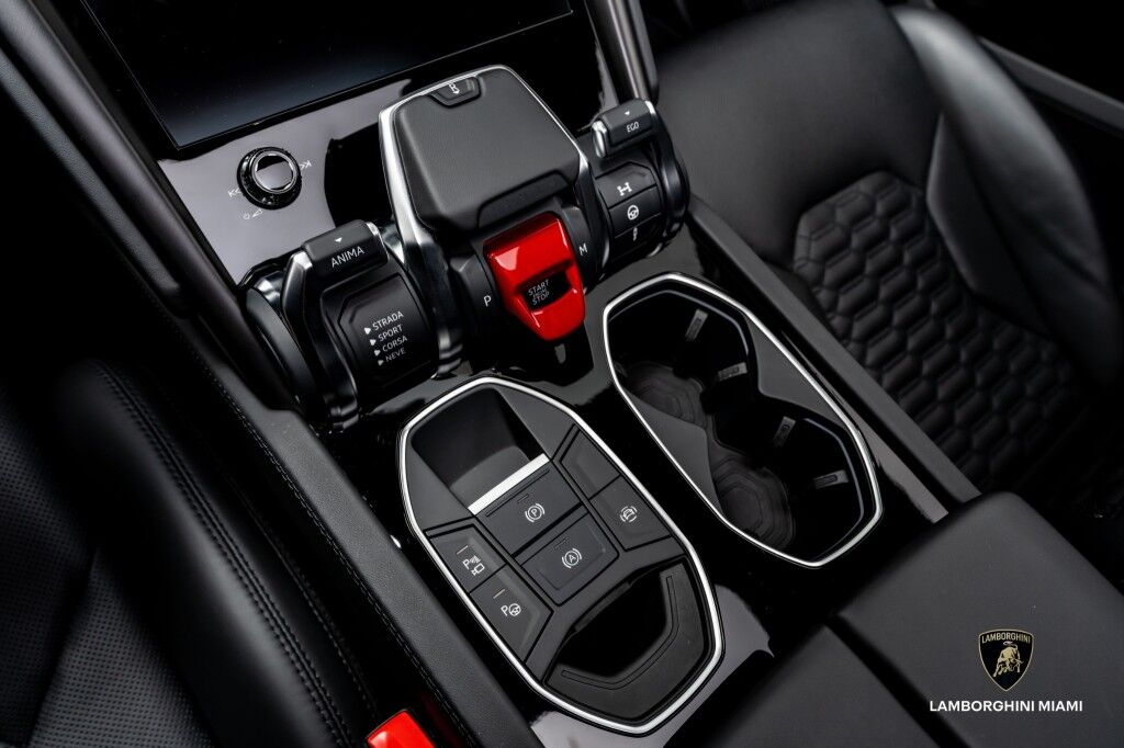 2024 Lamborghini Urus S North Miami Beach FL