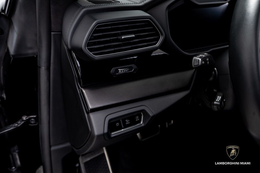 2024 Lamborghini Urus S North Miami Beach FL