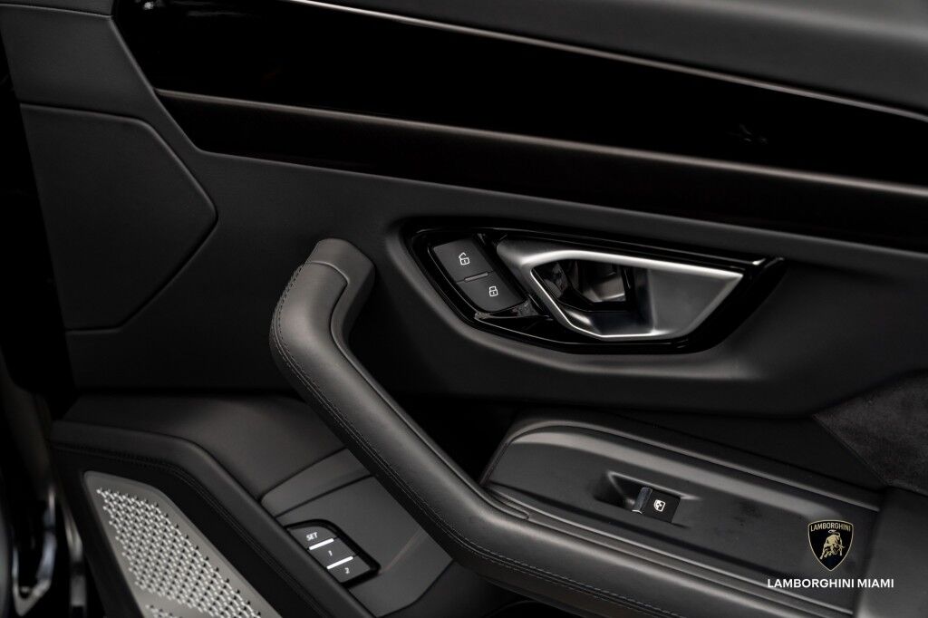 2024 Lamborghini Urus S North Miami Beach FL