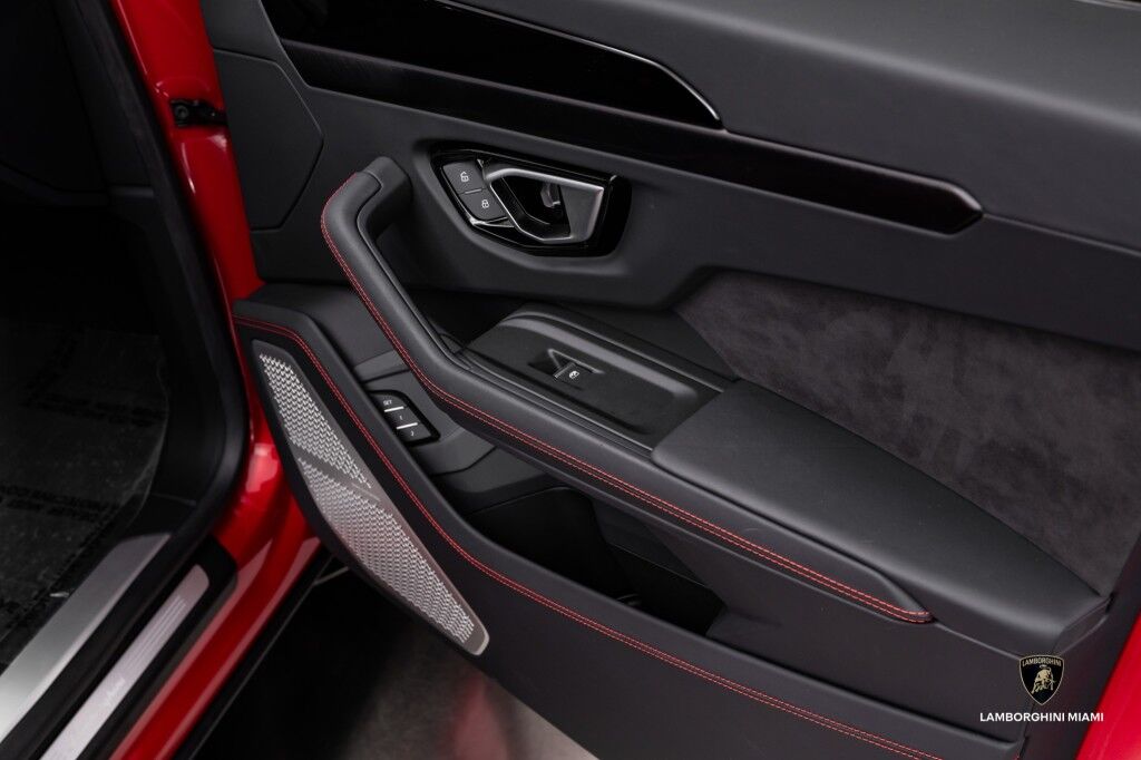 2024 Lamborghini Urus S North Miami Beach FL