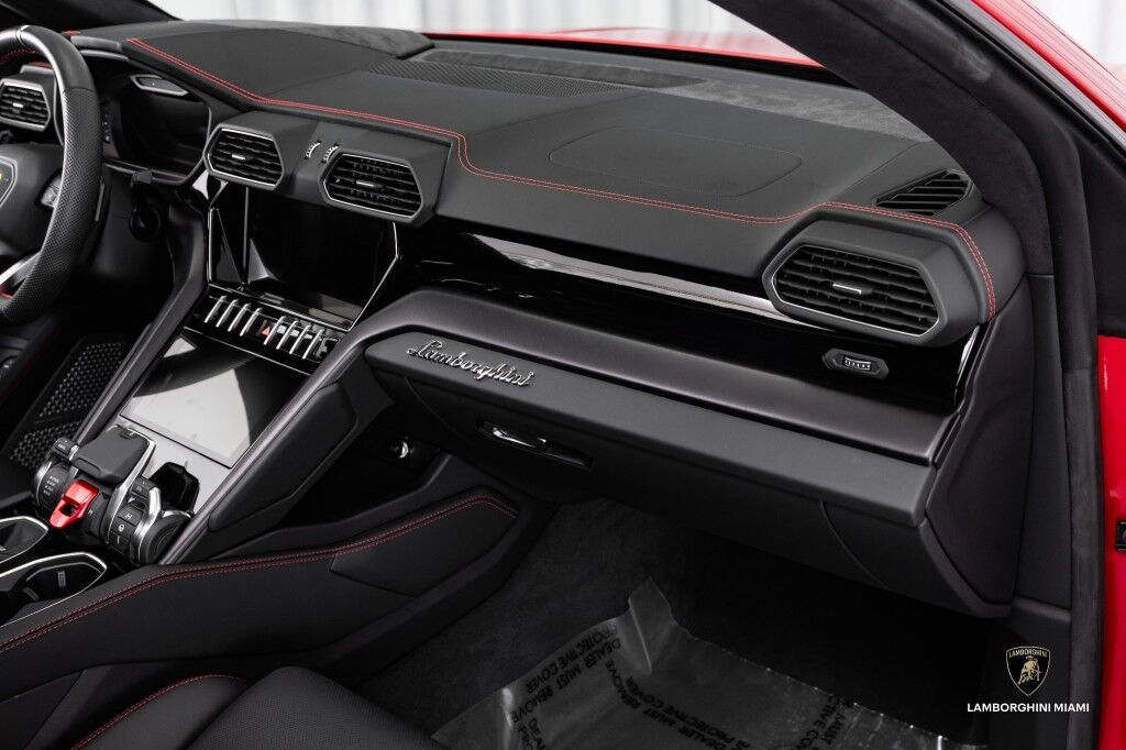 2024 Lamborghini Urus S North Miami Beach FL