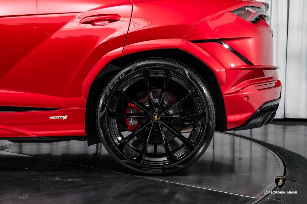 2024 Lamborghini Urus S North Miami Beach FL