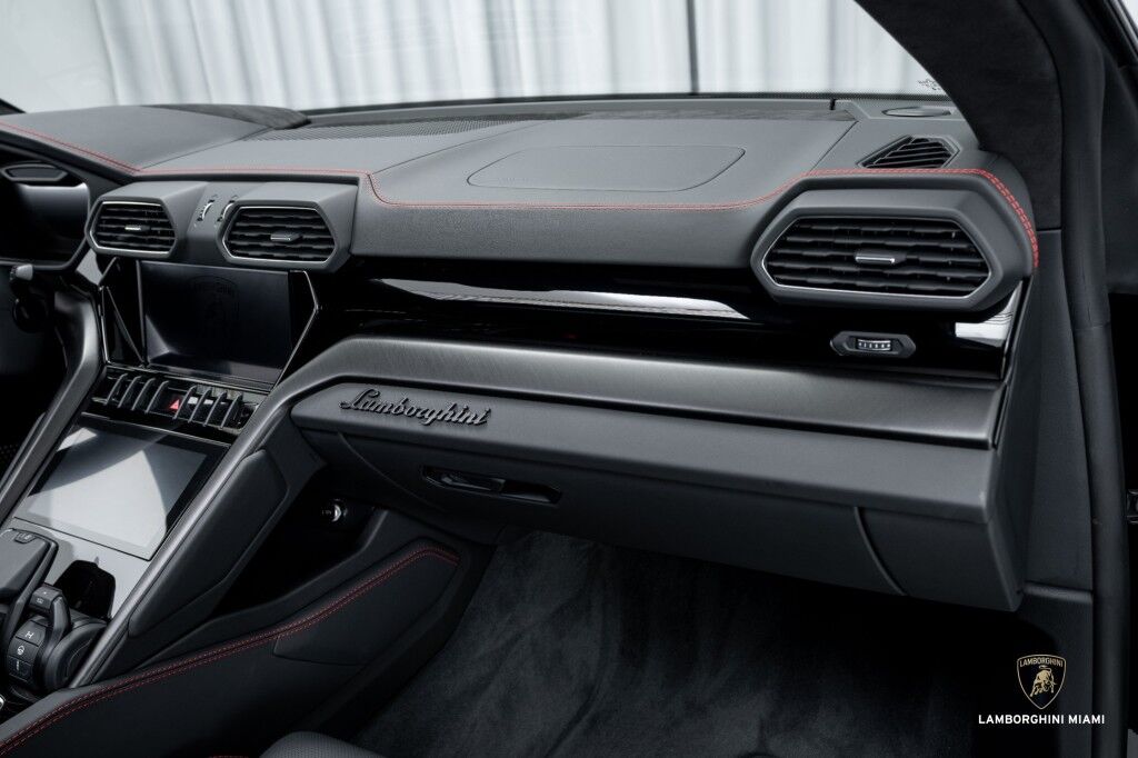 2024 Lamborghini Urus S North Miami Beach FL
