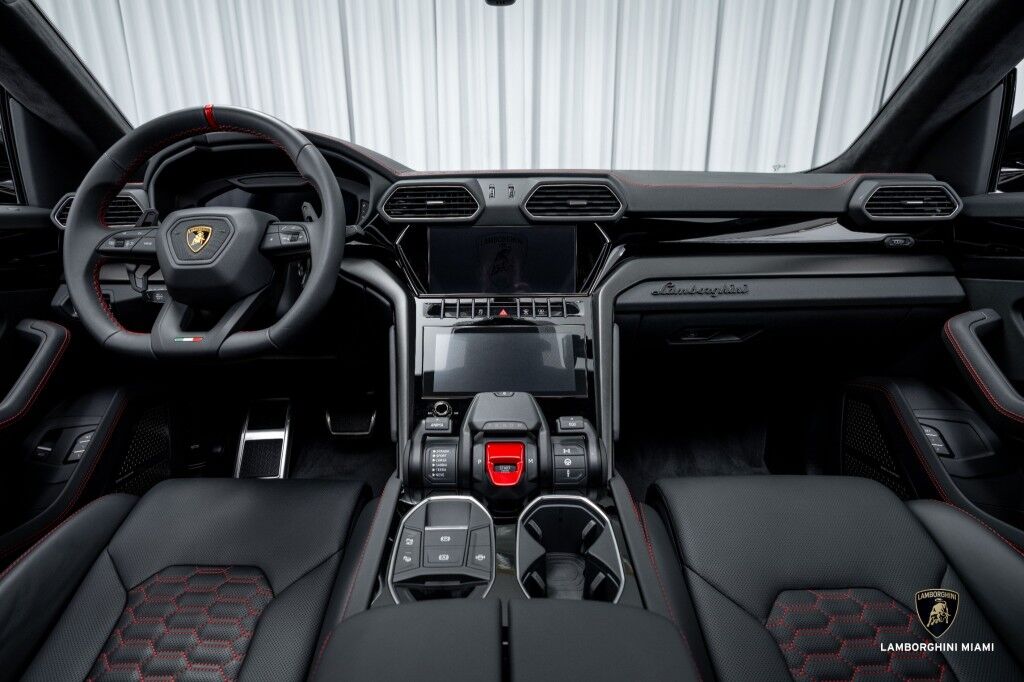 2024 Lamborghini Urus S North Miami Beach FL