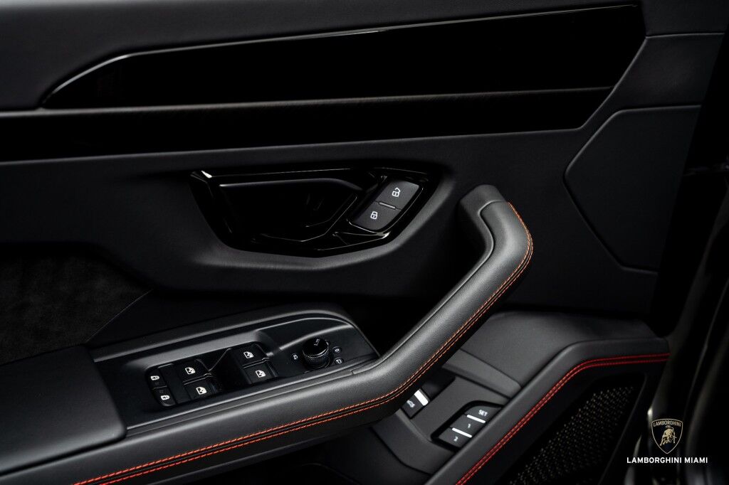 2024 Lamborghini Urus S North Miami Beach FL