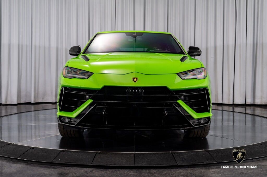 2024 Lamborghini Urus S