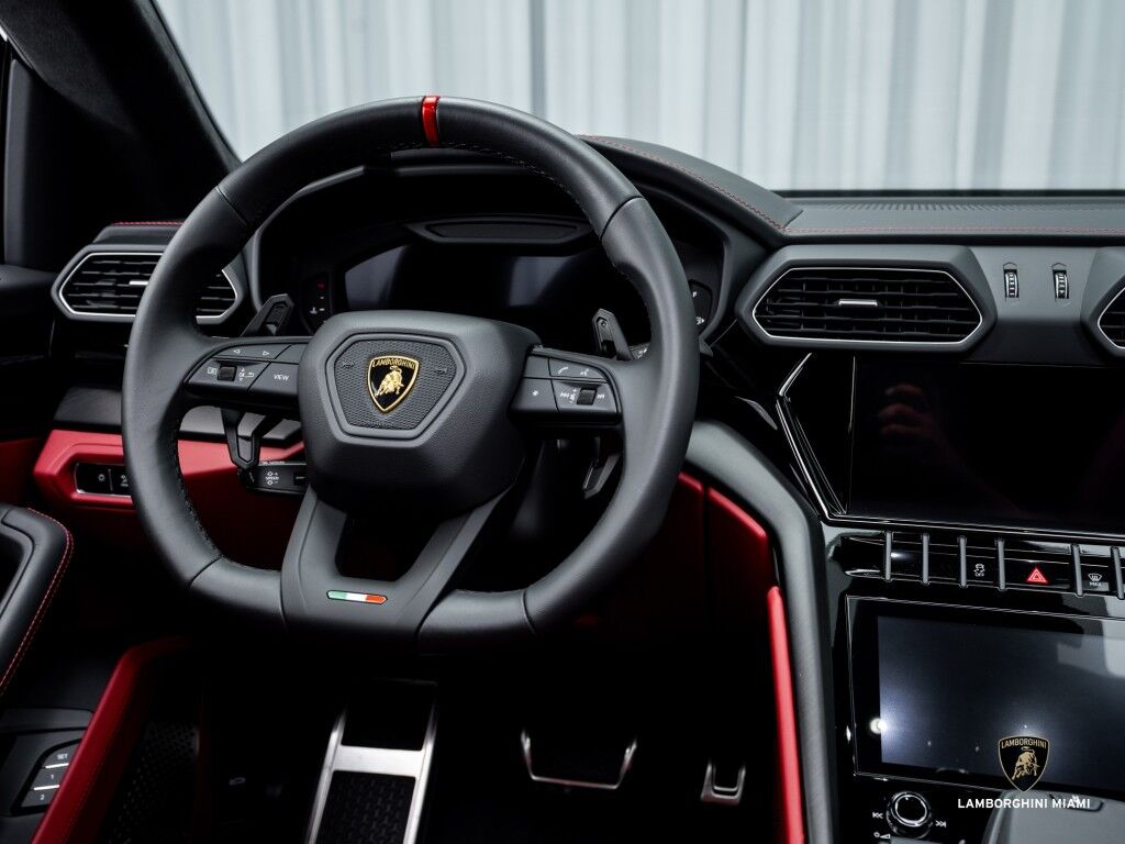 2024 Lamborghini Urus S North Miami Beach FL