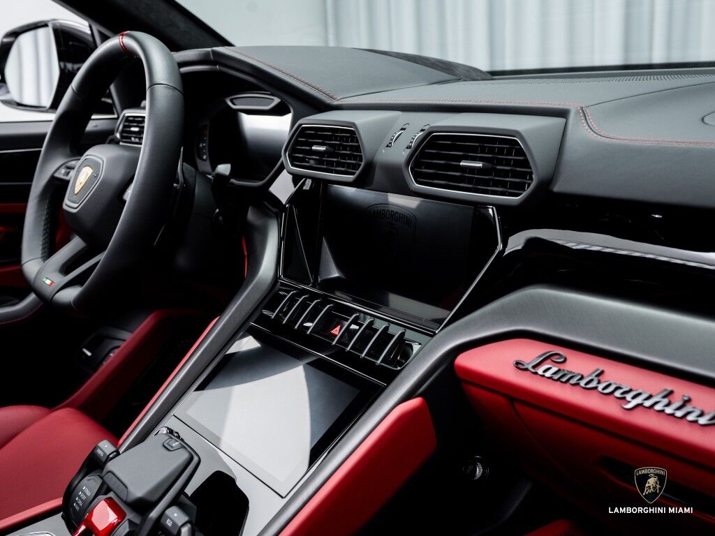 2024 Lamborghini Urus S North Miami Beach FL