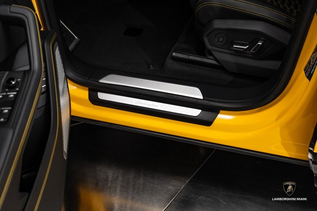 2024 Lamborghini Urus S North Miami Beach FL