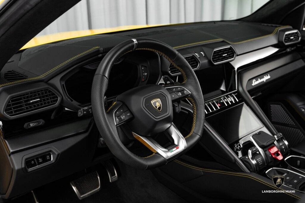 2024 Lamborghini Urus S North Miami Beach FL