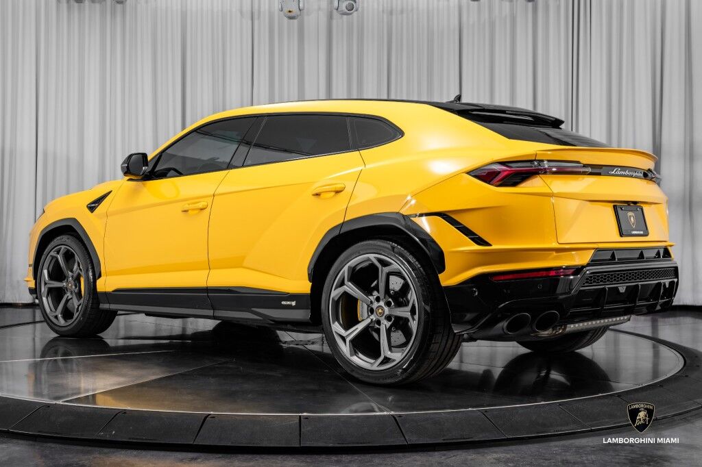 2024 Lamborghini Urus S North Miami Beach FL