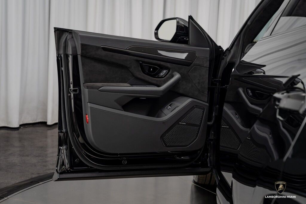 2024 Lamborghini Urus S North Miami Beach FL