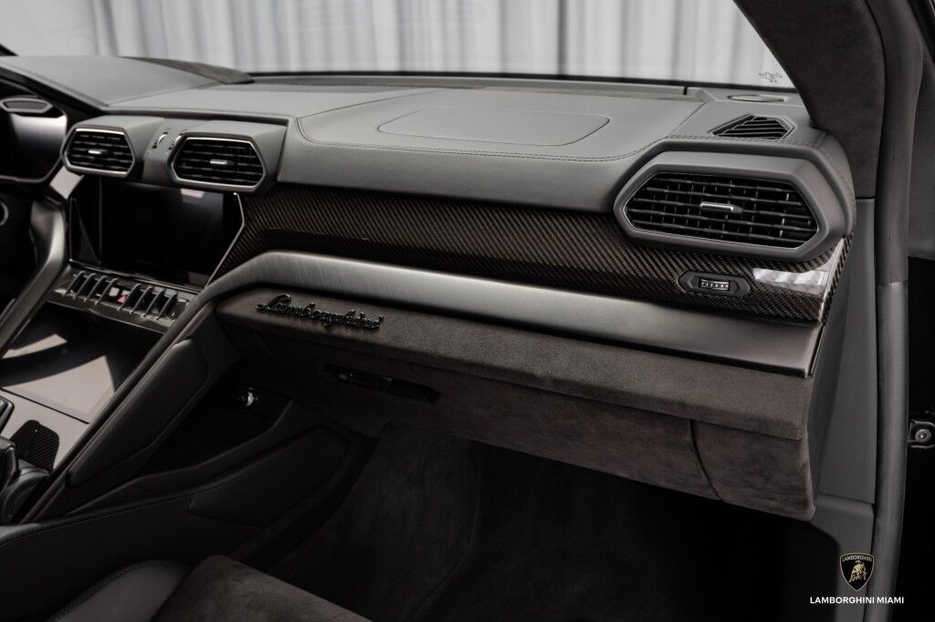 2024 Lamborghini Urus S North Miami Beach FL