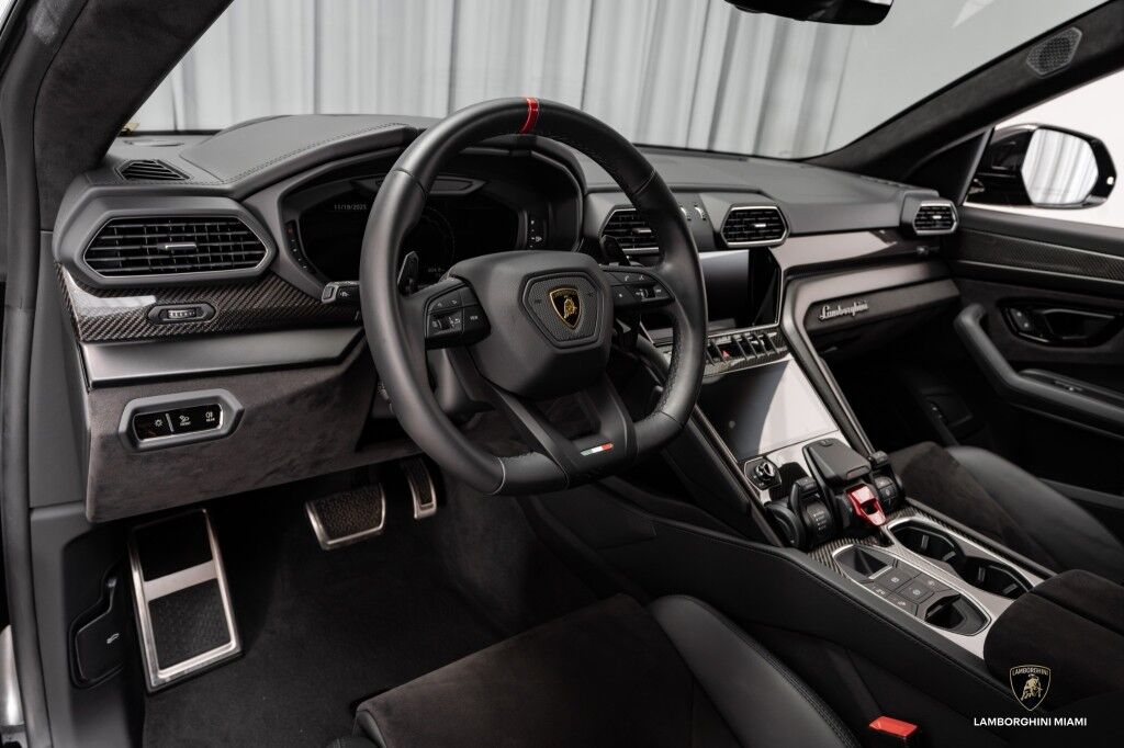 2024 Lamborghini Urus S North Miami Beach FL