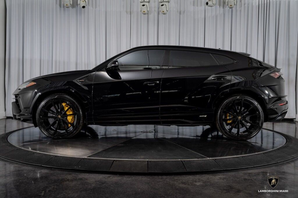 2024 Lamborghini Urus S North Miami Beach FL