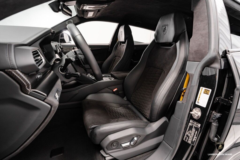 2024 Lamborghini Urus S North Miami Beach FL