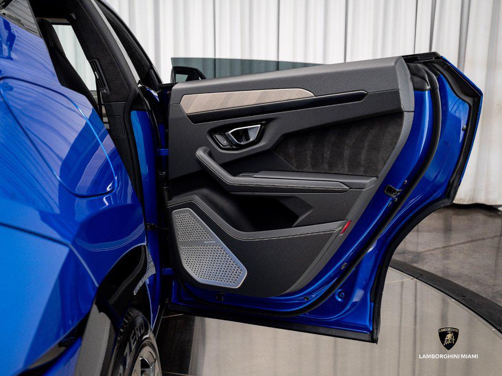 2024 Lamborghini Urus S North Miami Beach FL